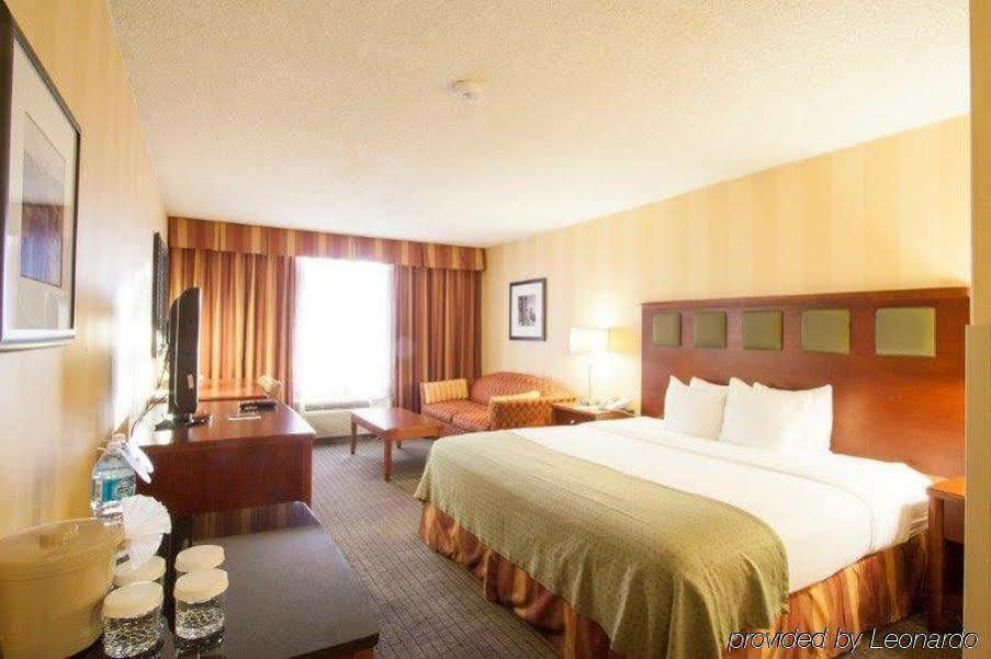 Hotel Downtown-arena By Ihg
